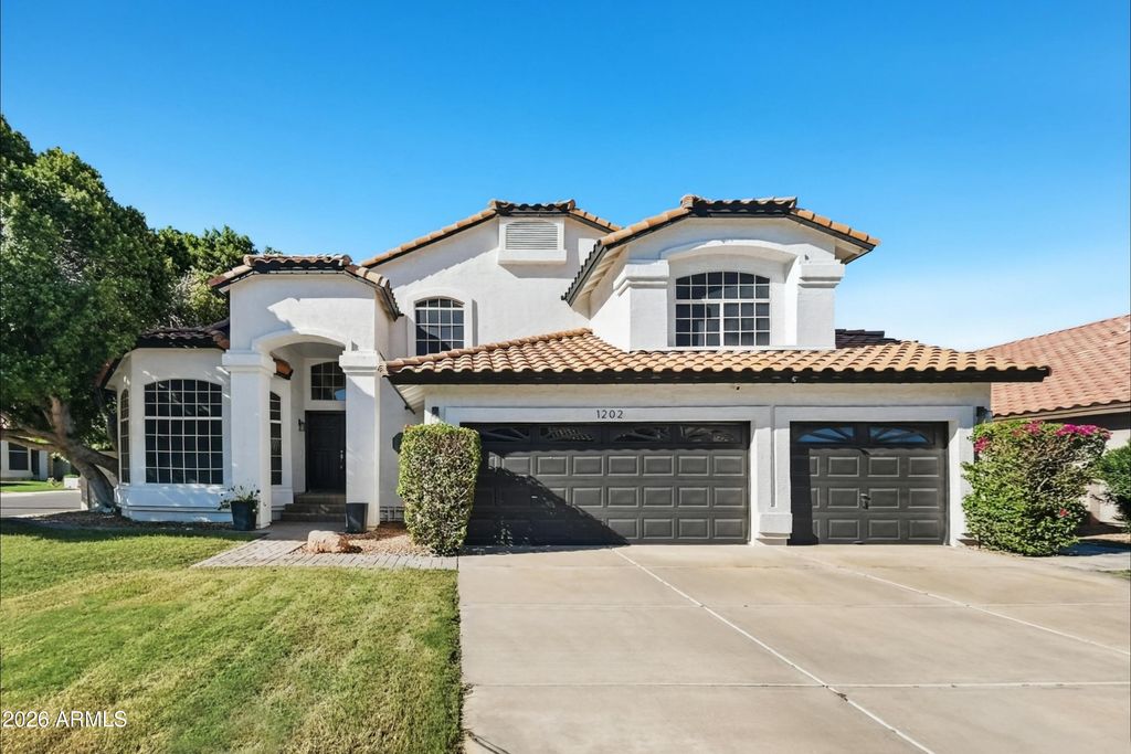1202 E LIGHTHOUSE Court, Gilbert, AZ 85234 — exterior
