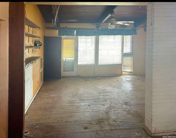 602 Brightwood, San Antonio, TX 78209