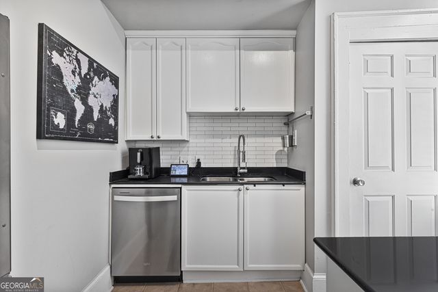 690 Piedmont Avenue NE 9, Atlanta, GA 30308