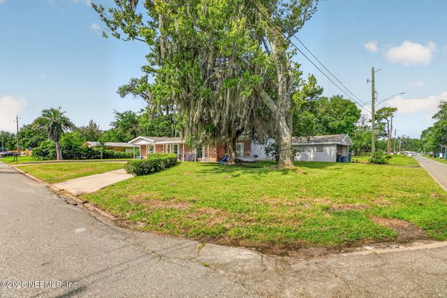 1212 CRESTFIELD Road, Jacksonville, FL 32205