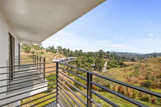 1479 Highgate, Los Angeles, CA 90042
