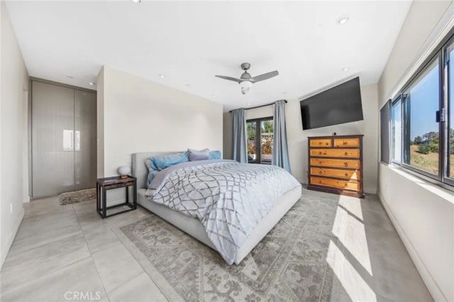 1479 Highgate, Los Angeles, CA 90042