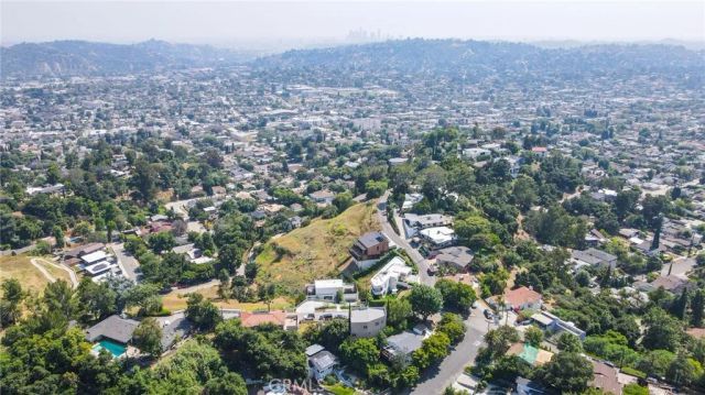 1479 Highgate, Los Angeles, CA 90042