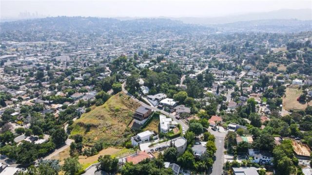 1479 Highgate, Los Angeles, CA 90042