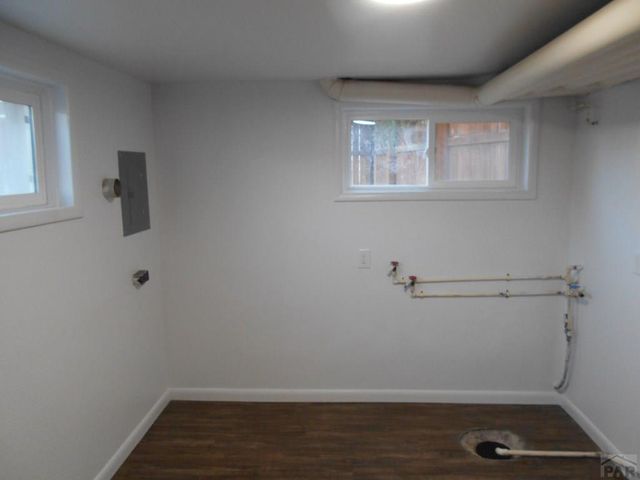 15 Circle Dr, La Junta, CO 81050