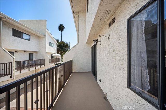 2611 Ruhland Avenue 3, Redondo Beach, CA 90278