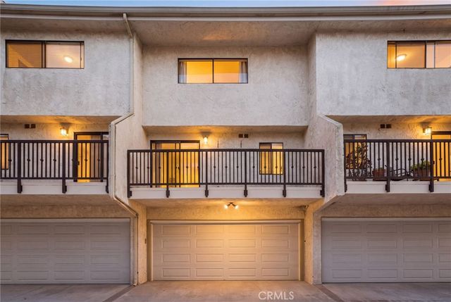 2611 Ruhland Avenue 3, Redondo Beach, CA 90278