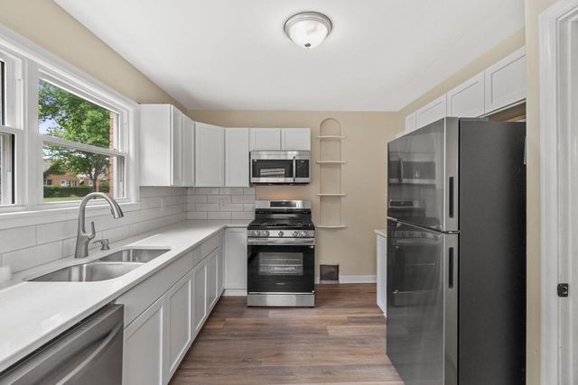 3134 N 75th STREET, Milwaukee, WI 53216