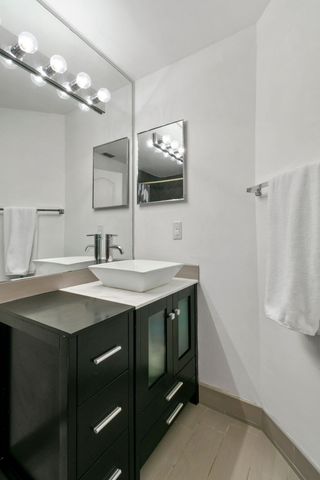 49 Admirals Court, Palm Beach Gardens, FL 33418