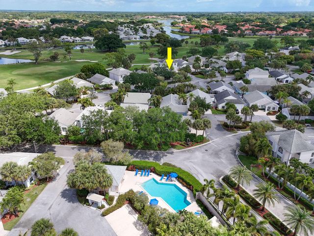 49 Admirals Court, Palm Beach Gardens, FL 33418