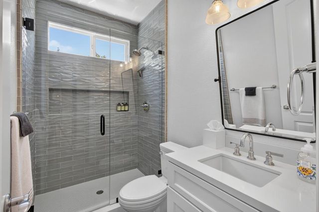 4823 Macardy Ct, Roseville, CA 95747