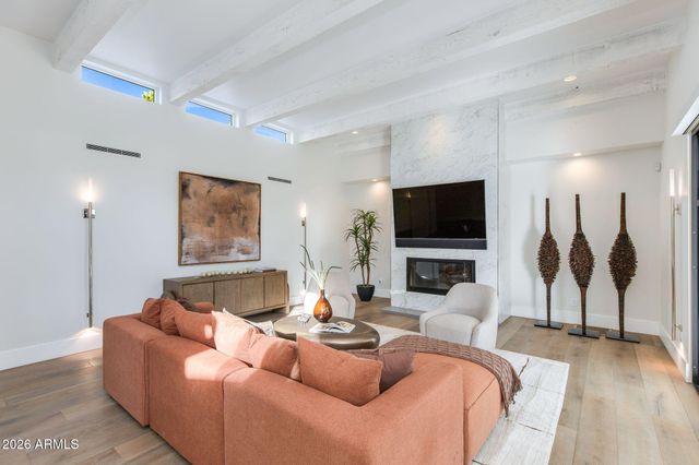 5501 E SANNA Street, Paradise Valley, AZ 85253