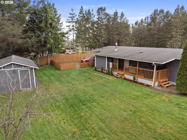 89695 Old Bog Rd, Warrenton, OR 97146