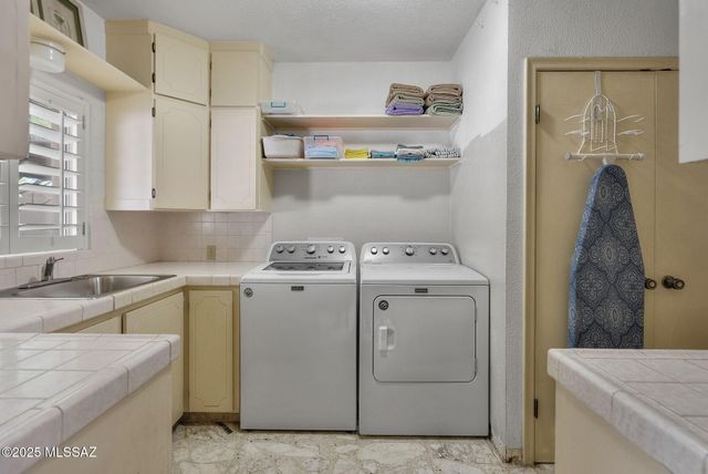 15 Calle Cielito, Tubac, AZ 85646