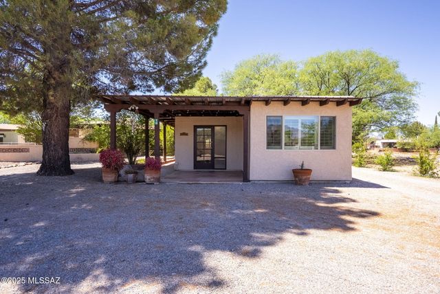 15 Calle Cielito, Tubac, AZ 85646