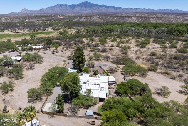 15 Calle Cielito, Tubac, AZ 85646