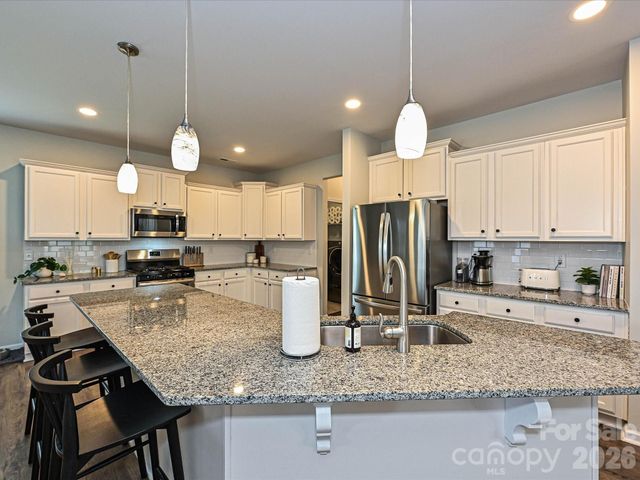 7677 Tanglewood Way, Denver, NC 28037