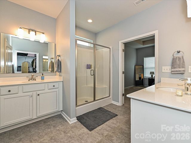 7677 Tanglewood Way, Denver, NC 28037