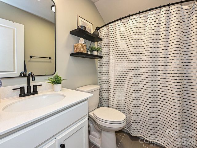 7677 Tanglewood Way, Denver, NC 28037