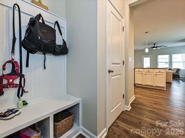 7677 Tanglewood Way, Denver, NC 28037