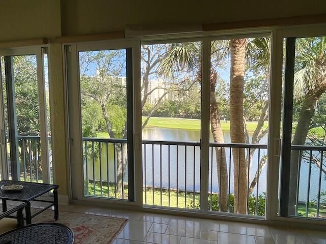 2502 N Fairway Dr Drive N, Jupiter, FL 33477