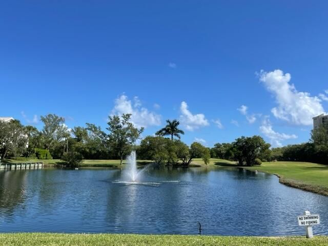 2502 N Fairway Dr Drive N, Jupiter, FL 33477