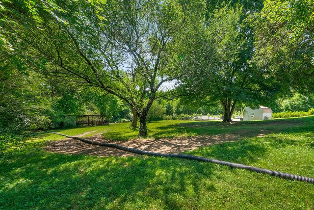 1635 Gratton Rd, Clarksville, TN 37043
