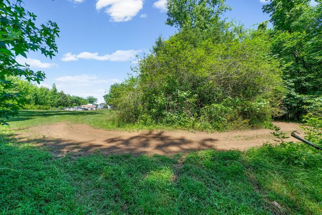 1635 Gratton Rd, Clarksville, TN 37043