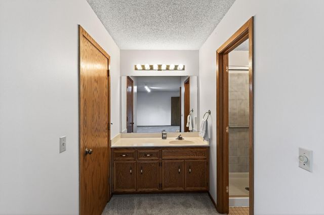 5357 Upper 147th Street W, Apple Valley, MN 55124