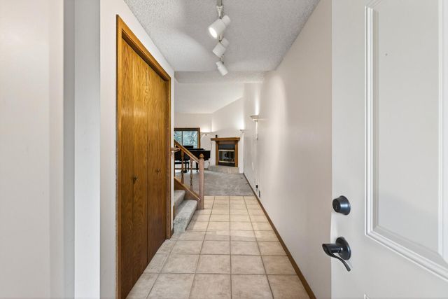 5357 Upper 147th Street W, Apple Valley, MN 55124