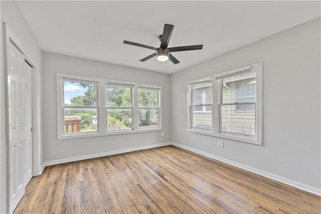 1310 S Maywood Avenue, Independence, MO 64052