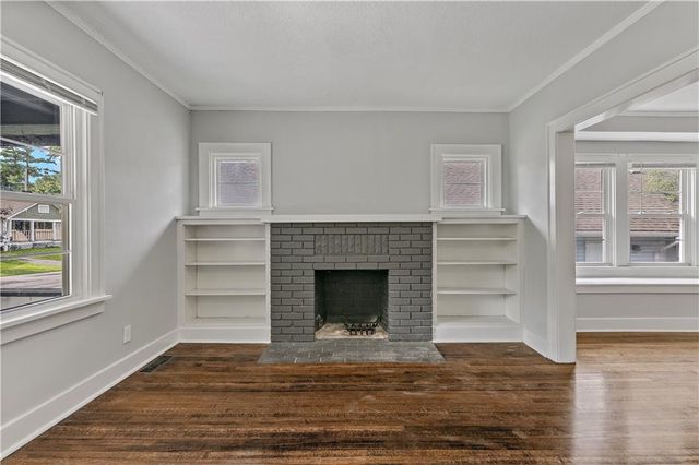 1310 S Maywood Avenue, Independence, MO 64052
