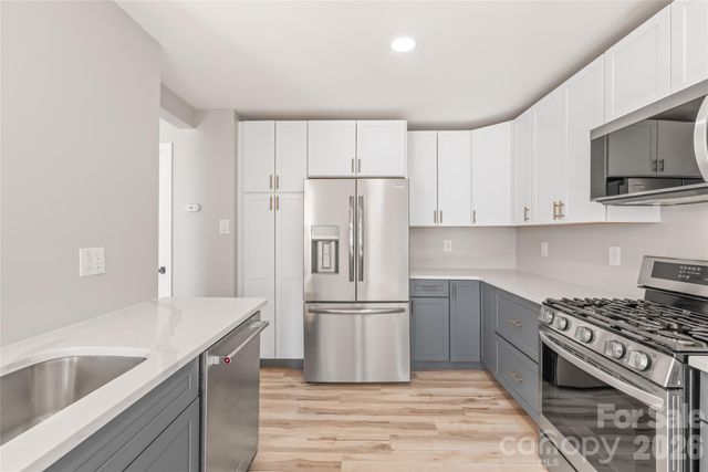 1114 Fenwick Court, Clover, SC 29710