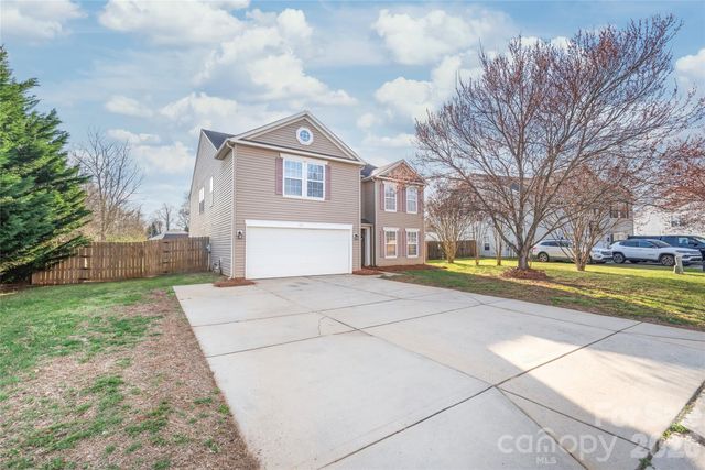 1114 Fenwick Court, Clover, SC 29710