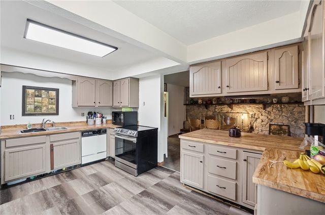 4062 Crane Road, Tipp City, OH 45371