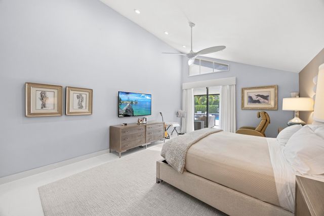 10256 Spyglass Way, Boca Raton, FL 33498