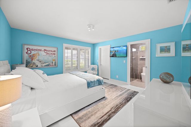 10256 Spyglass Way, Boca Raton, FL 33498