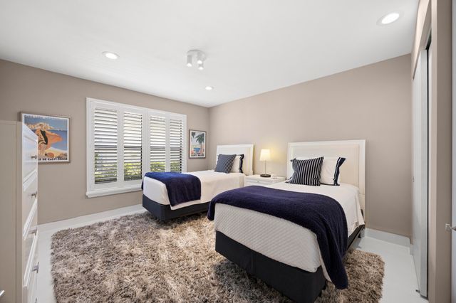 10256 Spyglass Way, Boca Raton, FL 33498