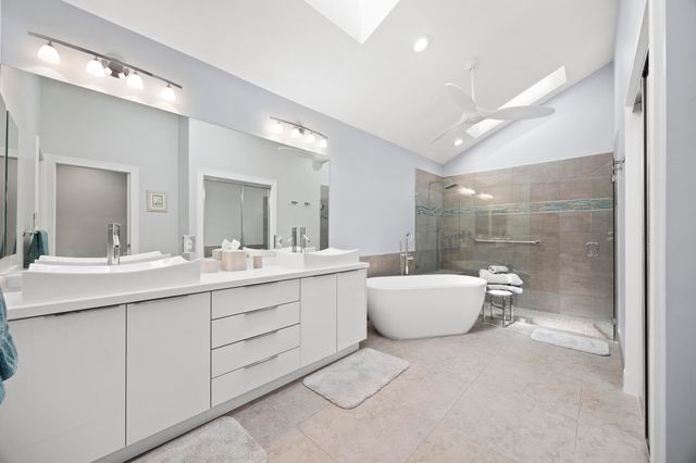 10256 Spyglass Way, Boca Raton, FL 33498