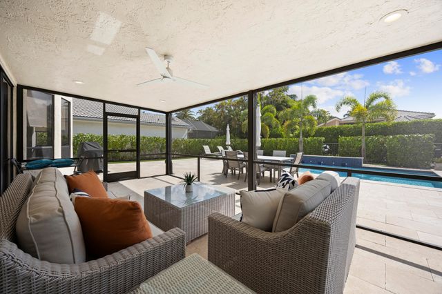 10256 Spyglass Way, Boca Raton, FL 33498