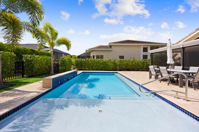 10256 Spyglass Way, Boca Raton, FL 33498