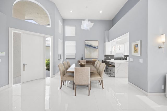 10256 Spyglass Way, Boca Raton, FL 33498