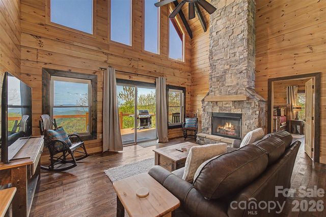 716 Equestrian Drive, Bryson City, NC 28713