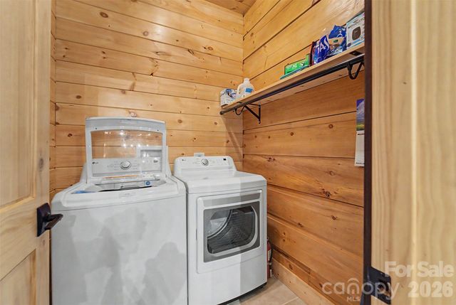 716 Equestrian Drive, Bryson City, NC 28713
