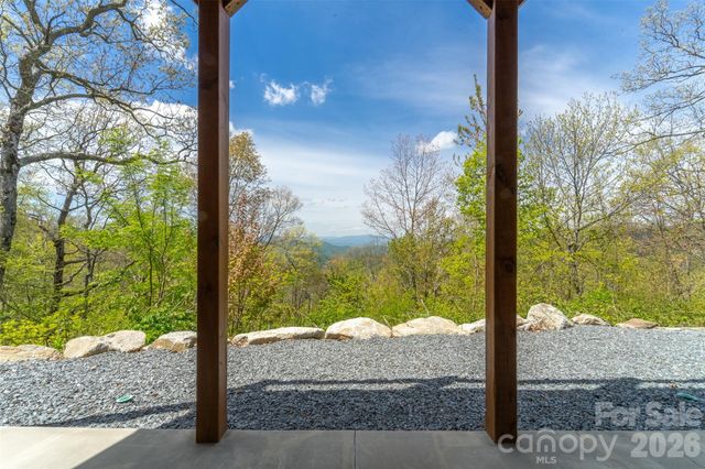 716 Equestrian Drive, Bryson City, NC 28713