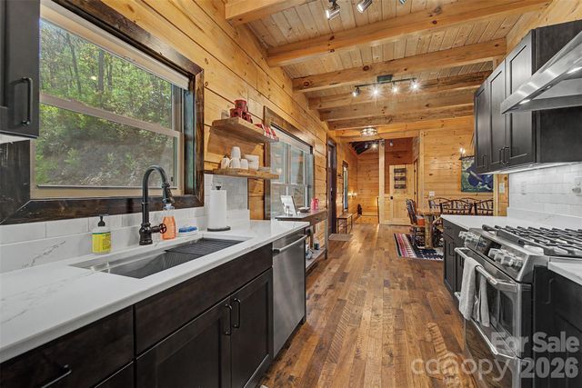 716 Equestrian Drive, Bryson City, NC 28713
