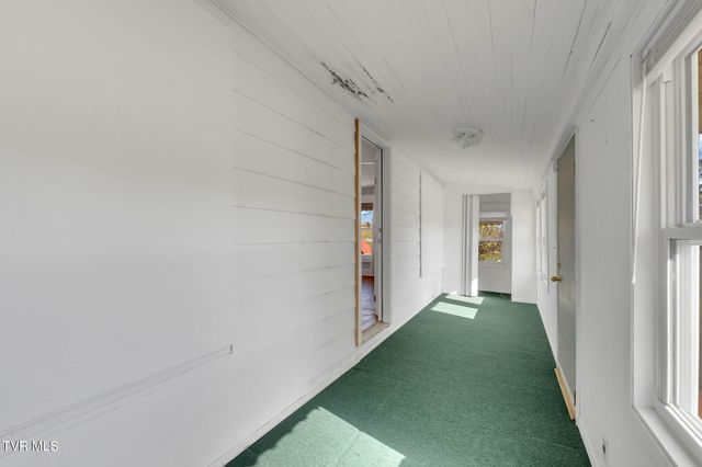 2873 Main Street, Surgoinsville, TN 37873
