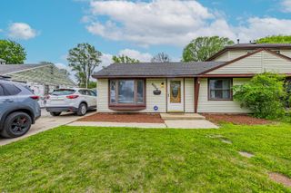 4029 W 90th Place 4029, Hometown, IL 60456