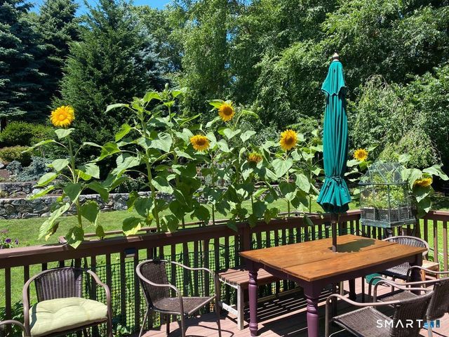 170 Whippoorwill Lane, Stratford, CT 06614