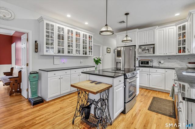 170 Whippoorwill Lane, Stratford, CT 06614